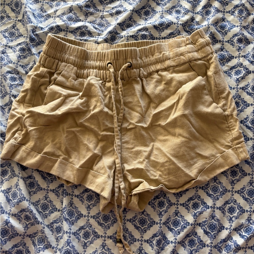 Women's Tan Shorts